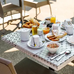 2* Hotel Les Liserons De